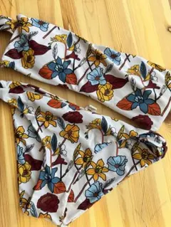 未着用　レトロ柄フラワープリント セパレート水着 バンドゥ　肩ストラップ