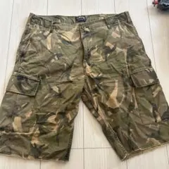 訳ありstussy 迷彩ショートパンツ 32