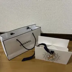 CHANEL ショップ袋 ホリデー