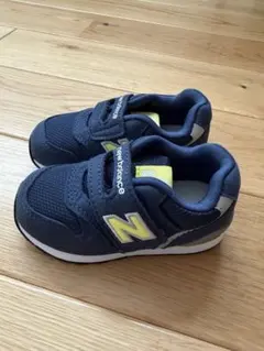 新品未使用 13cm ニューバランス IZ996