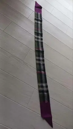 BURBERRY LONDON シルク100%　バッグ スカーフのサムネイル