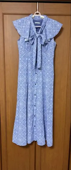ジルバイジルスチュアート　リボン付き青ノースリーブワンピース Sサイズ