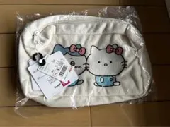 ちいかわ　アベイル　サンリオキャラクターズコラボポーチ（ハチワレ・ハローキティ）