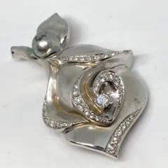 021362ニナリッチ　薔薇　卒業式　入学式　コサージュ　ブローチ　帯留にも