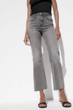 ZARA⭐︎ハイライズデニムパンツ⭐︎クロップド丈⭐︎小柄な方はフルレングスで⭐︎38