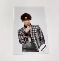 (673)渡辺翔太 SnowMan公式写真