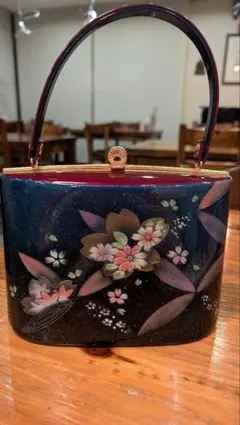 漆塗り風•花柄和装用バッグ♪