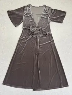 ZARA グレー　ベルベット　ワンピース