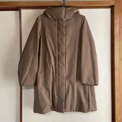 UNIQLO ダウンジャケット フード付き