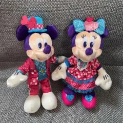 ミニーのファンダーランド　パルパルーザ　ぬいぐるみバッジ　ミッキー　ミニー