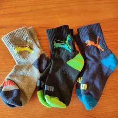 値下げ【中古】PUMA キッズ靴下 3足セット21〜23cm