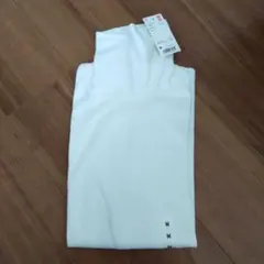 ユニクロ　ソフトタッチタートルネックT メンズ Mサイズ