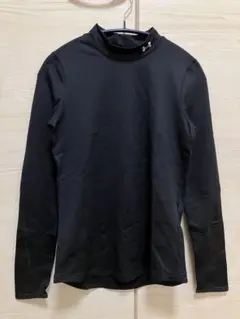 アンダーアーマー　長袖コンプレッションインナー　コールドギア　Mサイズ