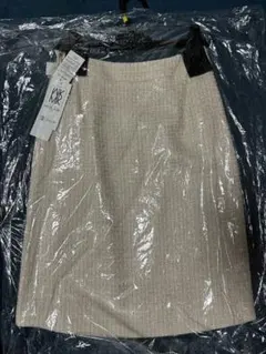 MICHEL KLEIN タイトスカート ベージュ 36 新品のサムネイル