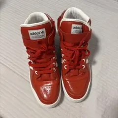 adidas Forum Mid レッド スニーカー 28cmのサムネイル