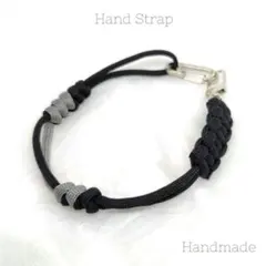 【KURO】パラコード　スマホストラップ　ハンドストラップ　グレー　ハンドメイド