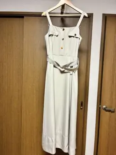 美品 ミッシュマッシュ ワンピース ベージュ Sのサムネイル