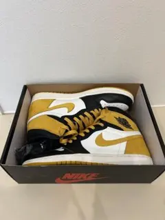 Nike Air Jordan 1 ブラック/ホワイト/イエロー