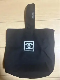 CHANEL ブラック キャンバス ハンドバッグ ノベルティー
