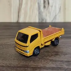 トミカ トヨタ ダイナ ダンプトラック オレンジ