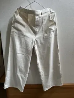 しまむら　クロッシー　白パンツ　未使用品 半端丈　アイボリー　大きめMサイズのサムネイル