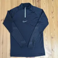 NIKE Aeroswift ジャージ バーガンディ M 廃盤 ドリルトップ NIKE Aeroswift ジャージ バーガンディ M 廃盤 ドリルトップ - メルカリ