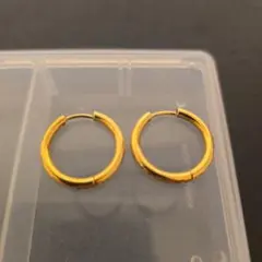 ゴールドカラー フープピアス 両耳用