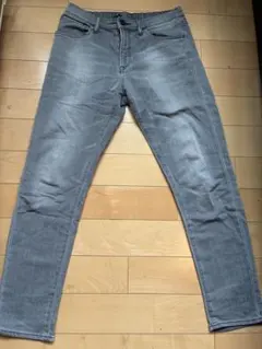 5-6回の利用　ユニクロ　EZY ジーンズ　M グレー　ブラック　旧モデル　黒