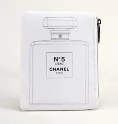 レア！chwh5 新品未使用本物　CHANEL　シャネル　ノベルティポーチのサムネイル