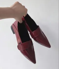 【新品未使用】ポインテッドトゥローファー　ワインレッド