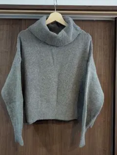 アーバンリサーチ　FREE　SIZE タートルネック　ドルマンニット