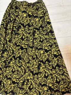 JOURNAL STANDARD relume リーフ柄ロングスカートのサムネイル