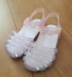 Item thumbnail for item 95c88e71-d422-48a1-a3ce-0247dfd9c550