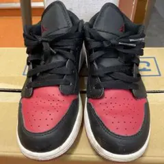 Nike Air Jordan 1 Low 赤黒スニーカー