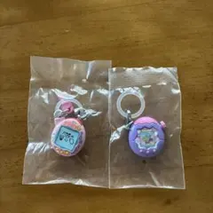 たまごっち めじるしアクセサリー2点　ふぁみたまラブ ＆ ふぁみたまパープル