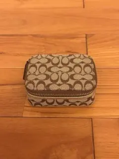 COACHピルケースのサムネイル