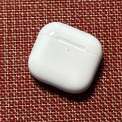 ☆新品 Airpods 4 第4世代用充電ケース ワイヤレス充電可能