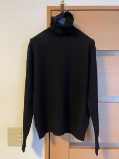 UNIQLO カシミヤ100% タートルネック ニット 黒　美品