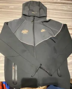 2026年最新】syna world nike tech fleeceの人気アイテム - メルカリ