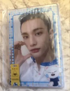 K-POP タレントカード 青いチェック柄