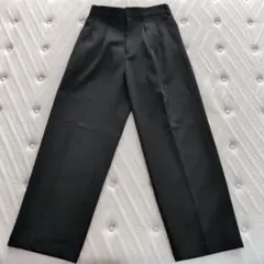 【週末値下げ】GU ツータックバギースラックス（S／ブラック／ユニセックス）