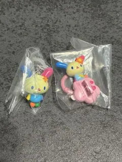 サンリオ　ウサハナ　キーリングハンガー　めじるしアクセサリー　2点