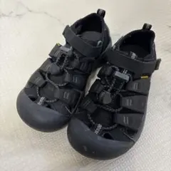 【人気モデル】KEEN NEWPORT H2 水陸両用 サンダル　19.5cm