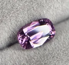スリランカ産非加熱天然レッドスピネルルース - メルカリ