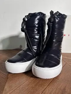 Item thumbnail for item 72f258d2-a25e-468b-8d4a-1a4a73ffd3dd