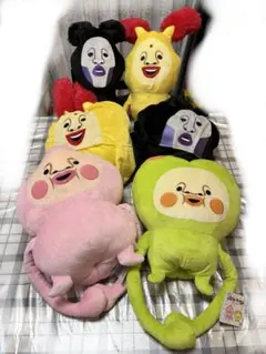ポ*ョ様 こびとづかん　ついていくよぬいぐるみ　4種　なりきり帽子2種　6点セッ ポ*ョ様 こびとづかん ついていくよぬいぐるみ 4種 なりきり帽子2種 6