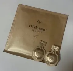 clé de peau BEAUTÉ コンサントレイリュミナトゥール