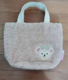 シェリーメイのデザインのベージュバッグ