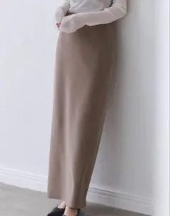 NOBLE コンフォートジャージーライクタイトスカート8 36サイズブラウン