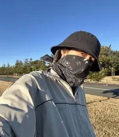 トラックジャケット